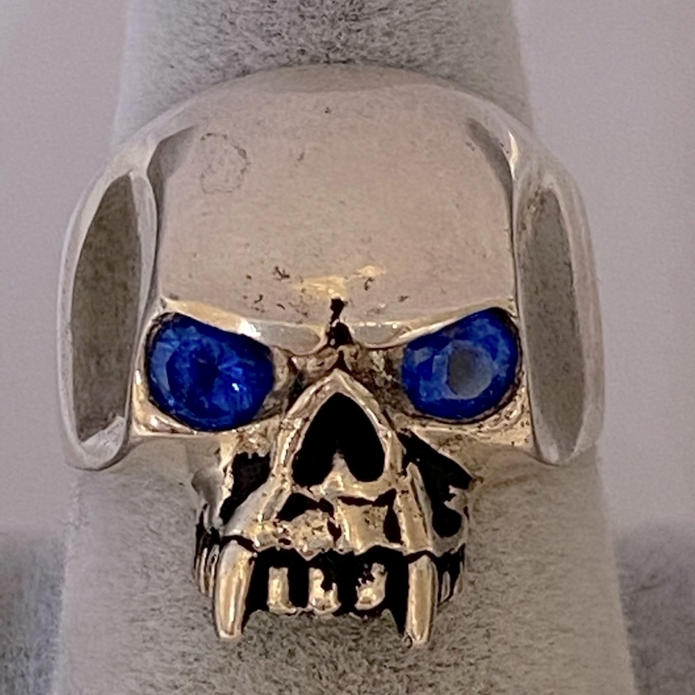 925 sterling silver biker skull ring blue cz stone - Picture 4 of 8